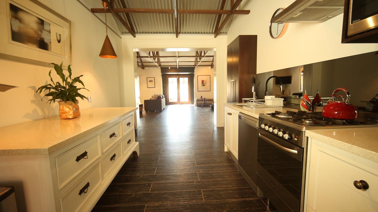 Irongate Studio B&B Mintaro Eksteriør billede