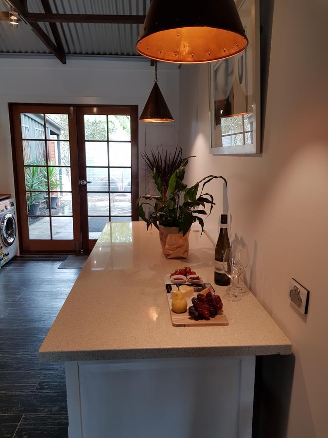 Irongate Studio B&B Mintaro Eksteriør billede